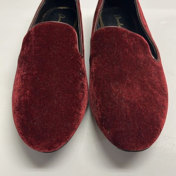 Amelia Grace Deep Red Pointed Toe Slip-On Velvet Flats- Size 8 - Picture 7 of 16